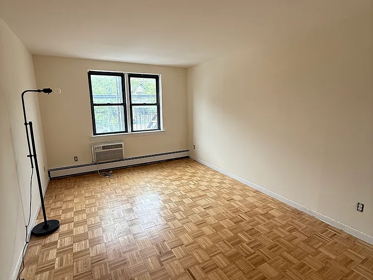 695 Yonkers Ave #1A — Photo 10