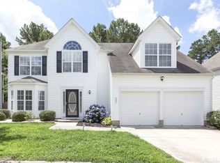 925 Avent Meadows Ln, Holly Springs, NC 27540
