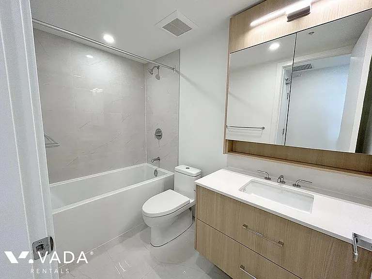 9675 King George Blvd #2610 — Photo 8