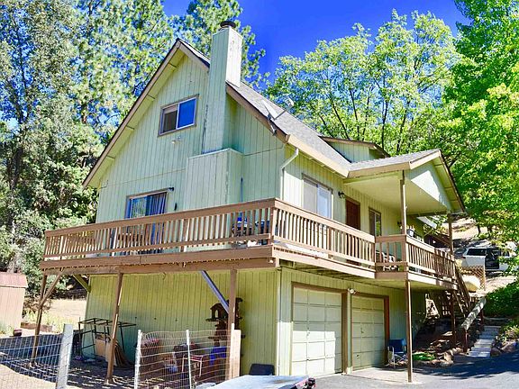3rd image of 21650 Crystal Lake Dr