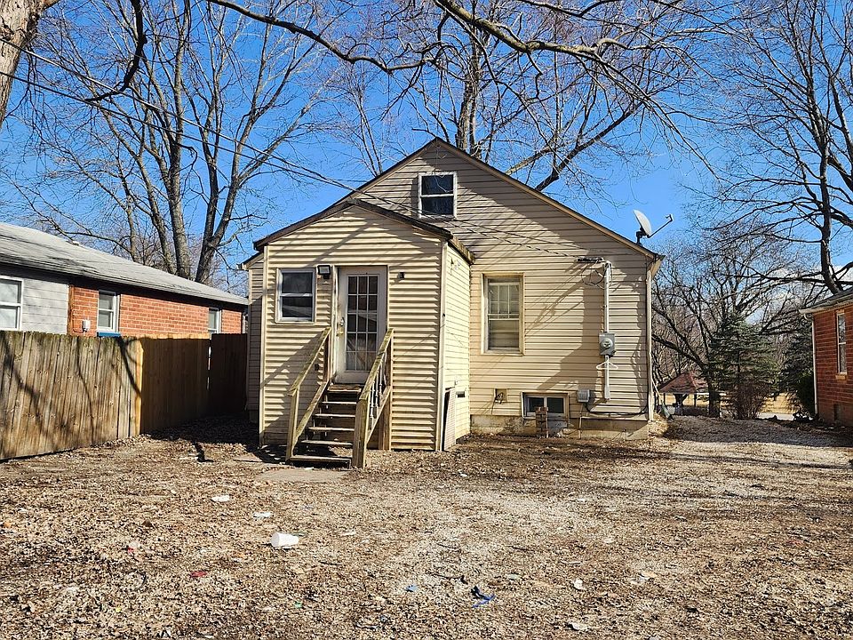2nd image of 340 S Gale St