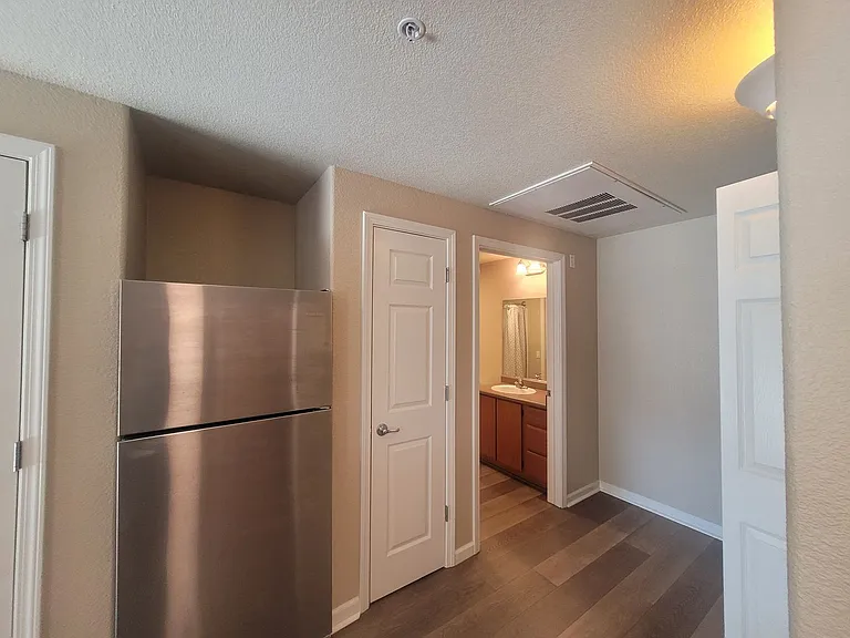 10001 Woodcreek Oaks Blvd #914 — Photo 8