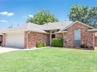 12304 SW 9th St, Yukon, OK 73099