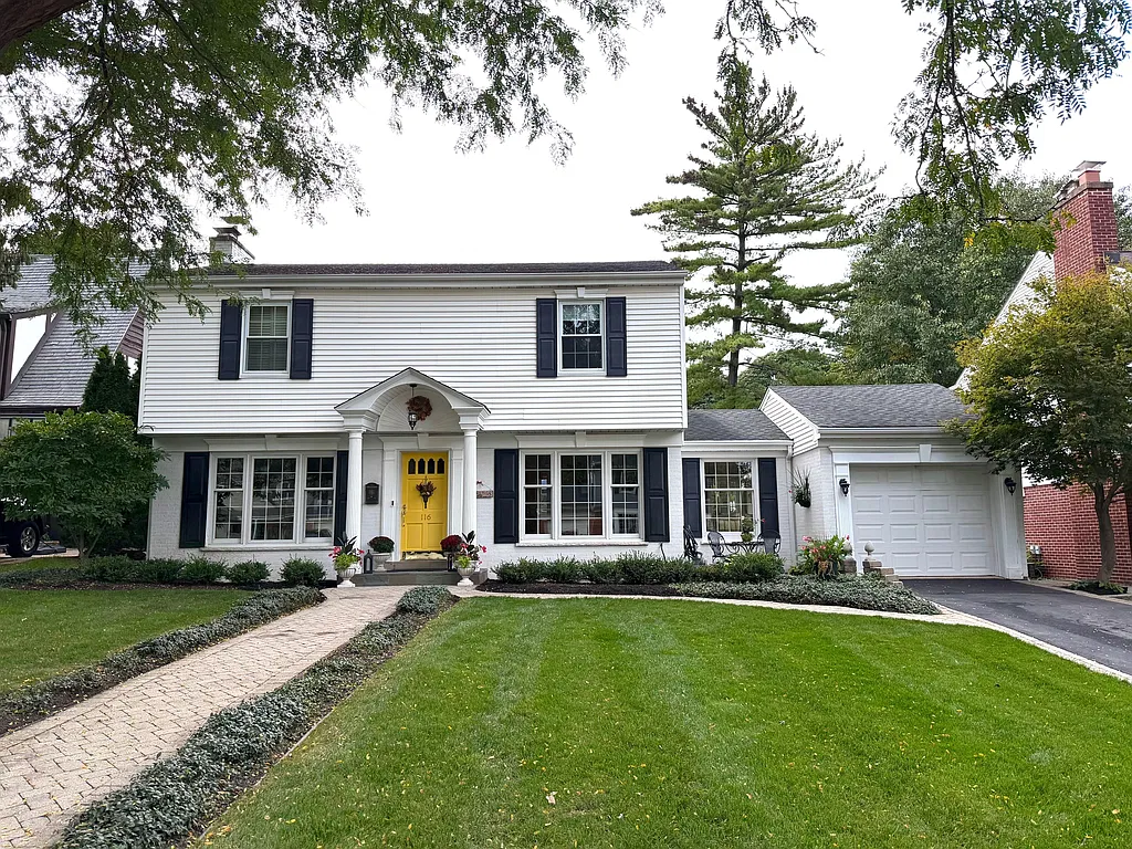 Property main image