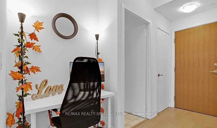 30 Shore Breeze Dr — Photo 4