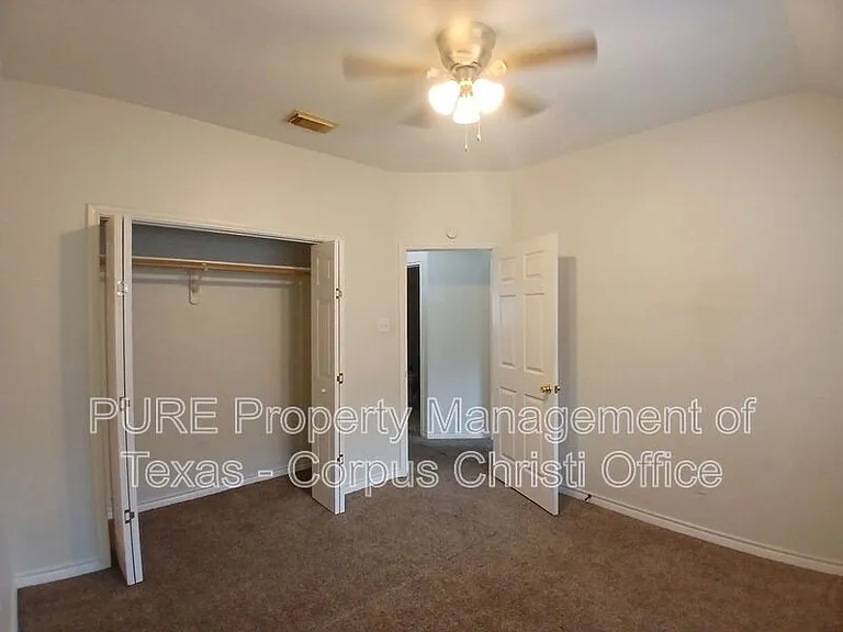 7609 Cold Springs Dr — Photo 31