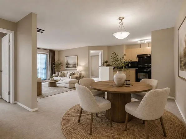 16969 E 24th St SW #2206, Calgary, AB T2Y 0H8