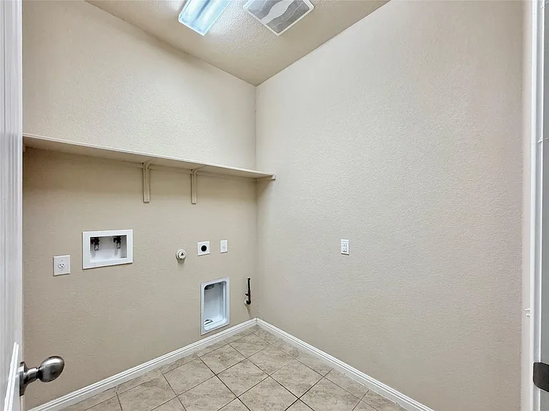 1416 Fort Dessau Rd — Photo 22