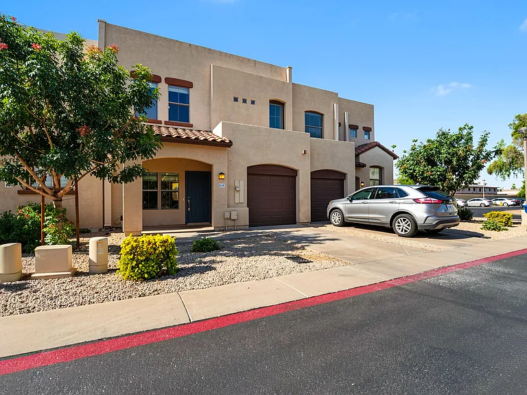 1886 E Don Carlos Ave #139 — Photo 39