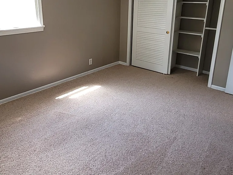 4829 Parkview Dr — Photo 10