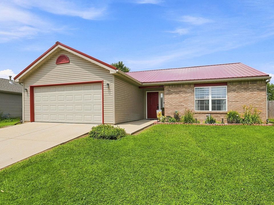 1st image of 332 Plantation Way