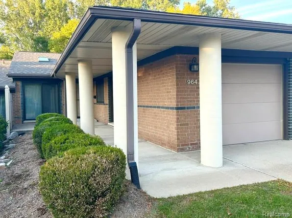 964 Wexford Way #21, Rochester, MI 48307