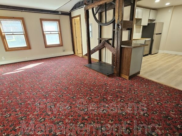 328 Browns Trace Rd #4