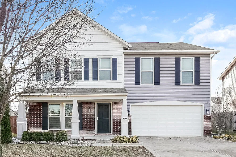 4 bed, 2.5 bath, 2483 sqft, $3,280 — Photo 1
