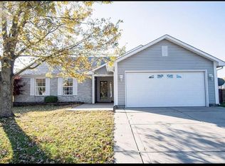 677 Woodfield Cir, Avon, IN