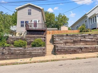 2270 Harold St, Dubuque, IA 52001