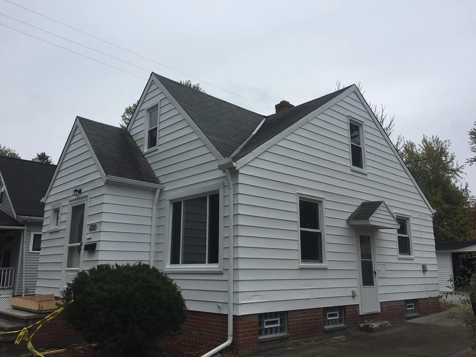 17210 Mapleboro Ave photo 1