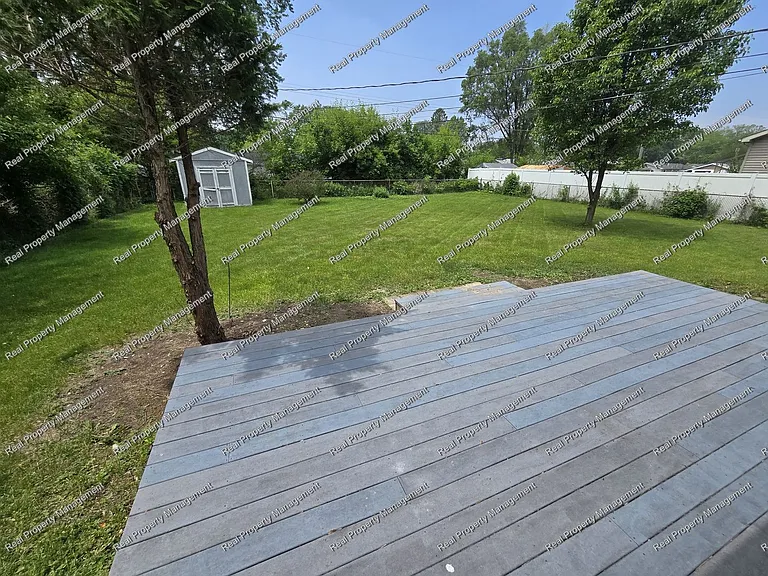 778 Capitol Rd — Photo 12