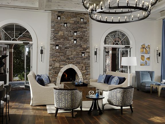 Estancia Clubhouse