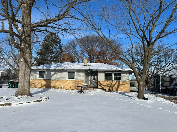 431 Griffey St, River Falls, WI 54022