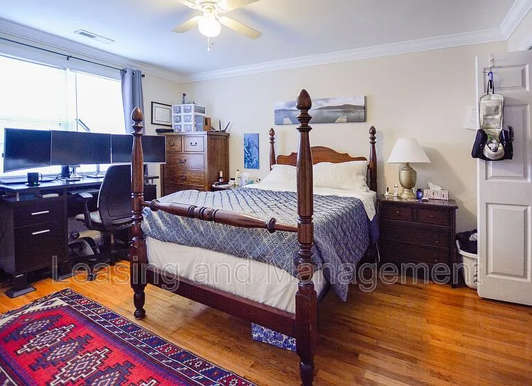 180 Line St #B — Photo 3