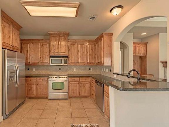 2nd image of 14111 Renee Ln