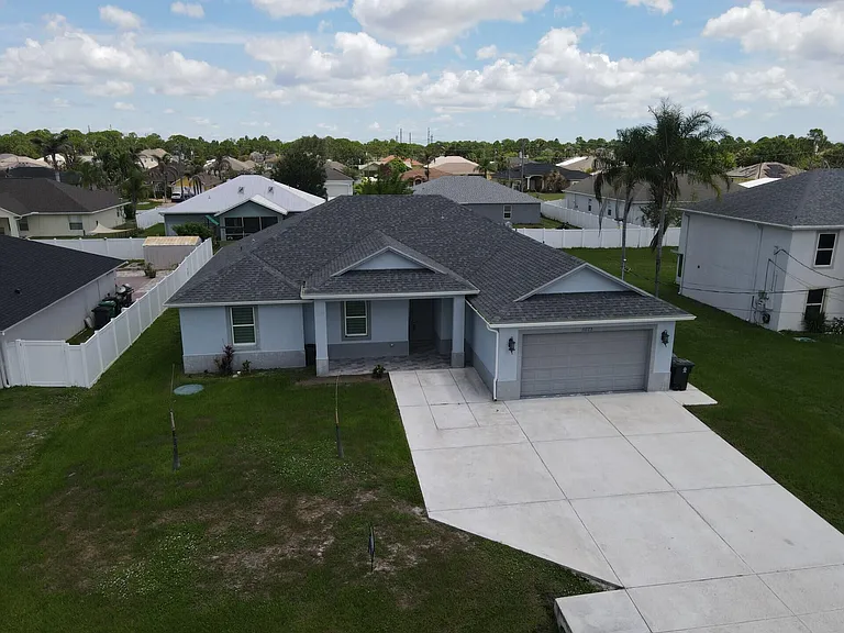 5673 NW Whitecap Rd — Photo 31