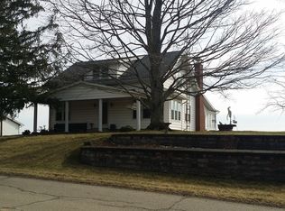 560 Rix Mills Rd, New Concord, OH 43762