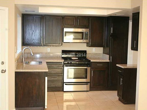 2nd image of 401 Bent Creek Dr