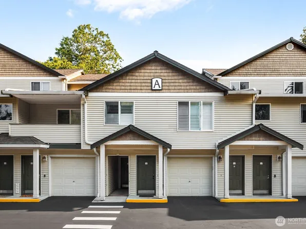 14335 Simonds Rd NE #A102, Kirkland, WA 98034