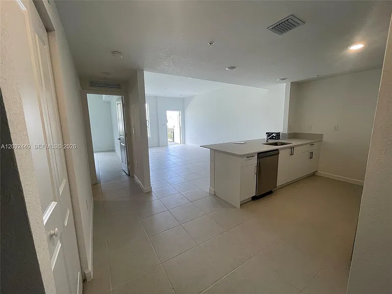 12460 SW 248th St #8 — Photo 6