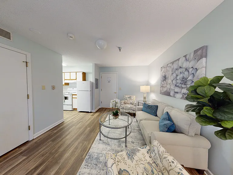 Serenity Apartments at West Columbia — Photo 8