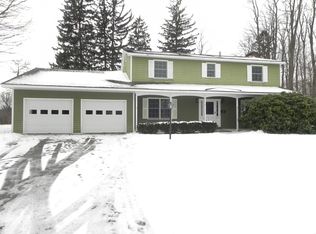 1 Sebring Rd, South Burlington, VT 05403