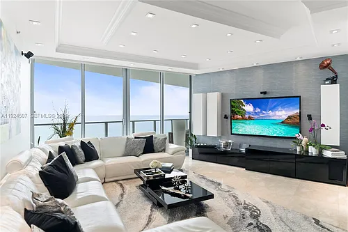 3101 S Ocean Dr Photo 1