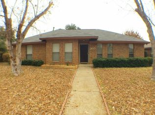 2105 Jasmine St, Denton, TX 76205
