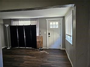 3rd image of 656 Elm Way