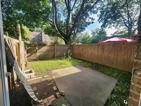 58-34 189th St #1, Fresh Meadows, NY 11366