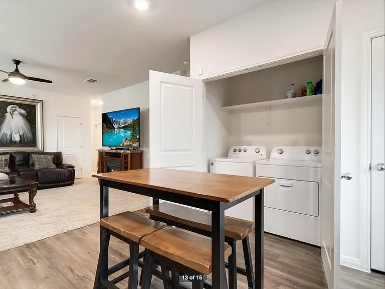 304 Bell Rings Dr — Photo 7