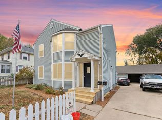 214 W 17th St, Sioux Falls, SD 57104