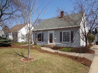 1922 N Lawe St, Appleton, WI 54911