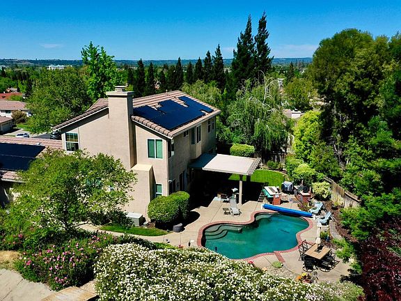 3rd image of 5913 Percheron Ct