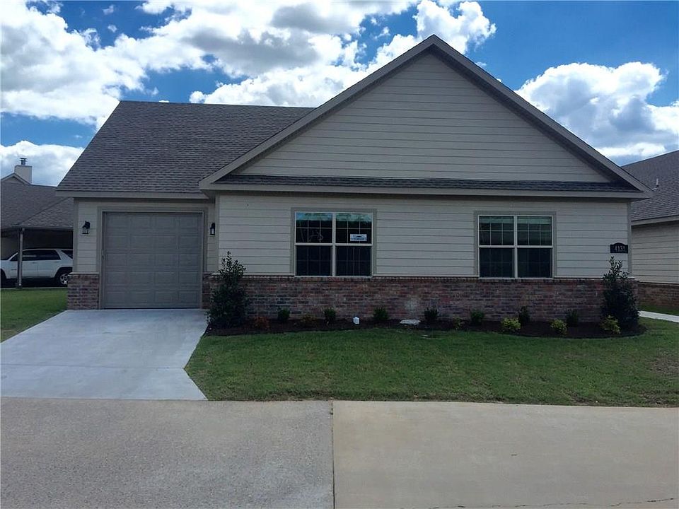 1st image of 4131 N Rolling Meadows Dr