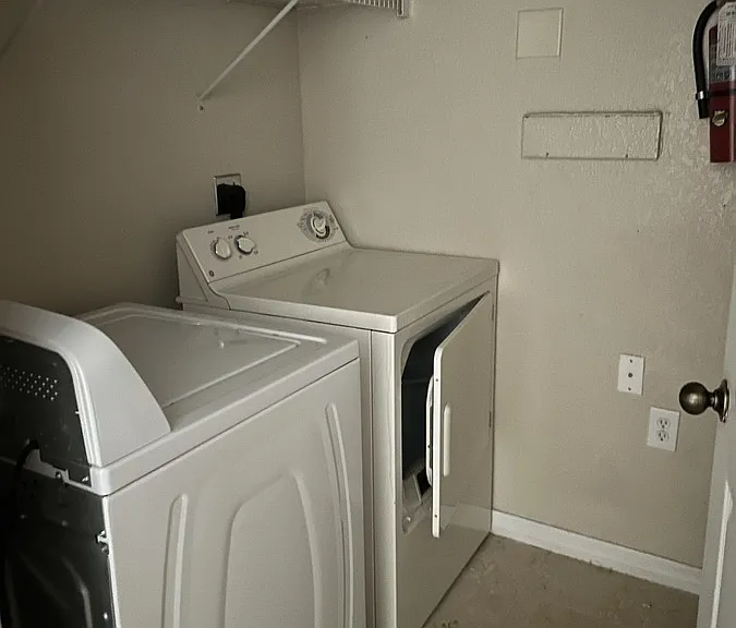 10213 Courtney Palms Blvd #303 — Photo 23