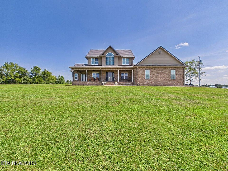 1st image of 317 Oak Grove Rd