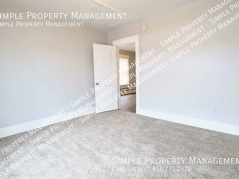 920 4th St NW #2 — Photo 7