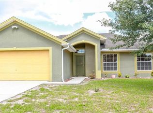 421 Lakeview Rd, Poinciana, FL 34759