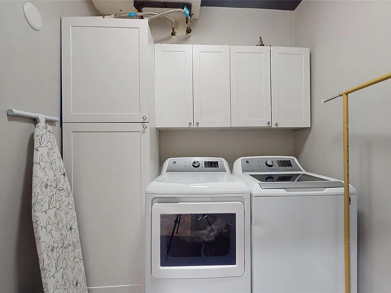 17 Waugh Dr #201 — Photo 26