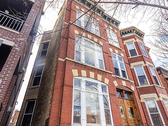 3rd image of 2220 N Halsted St