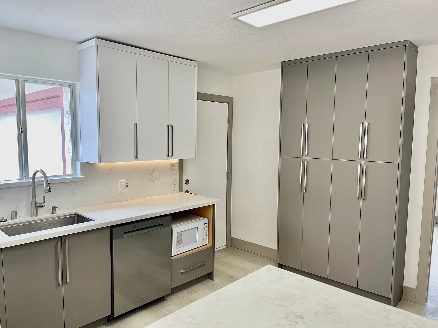 3 bed, 1200 sqft, $5,500 — Photo 4
