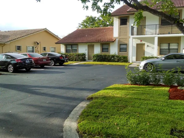11532 NW 44th St, Coral Springs, FL 33065